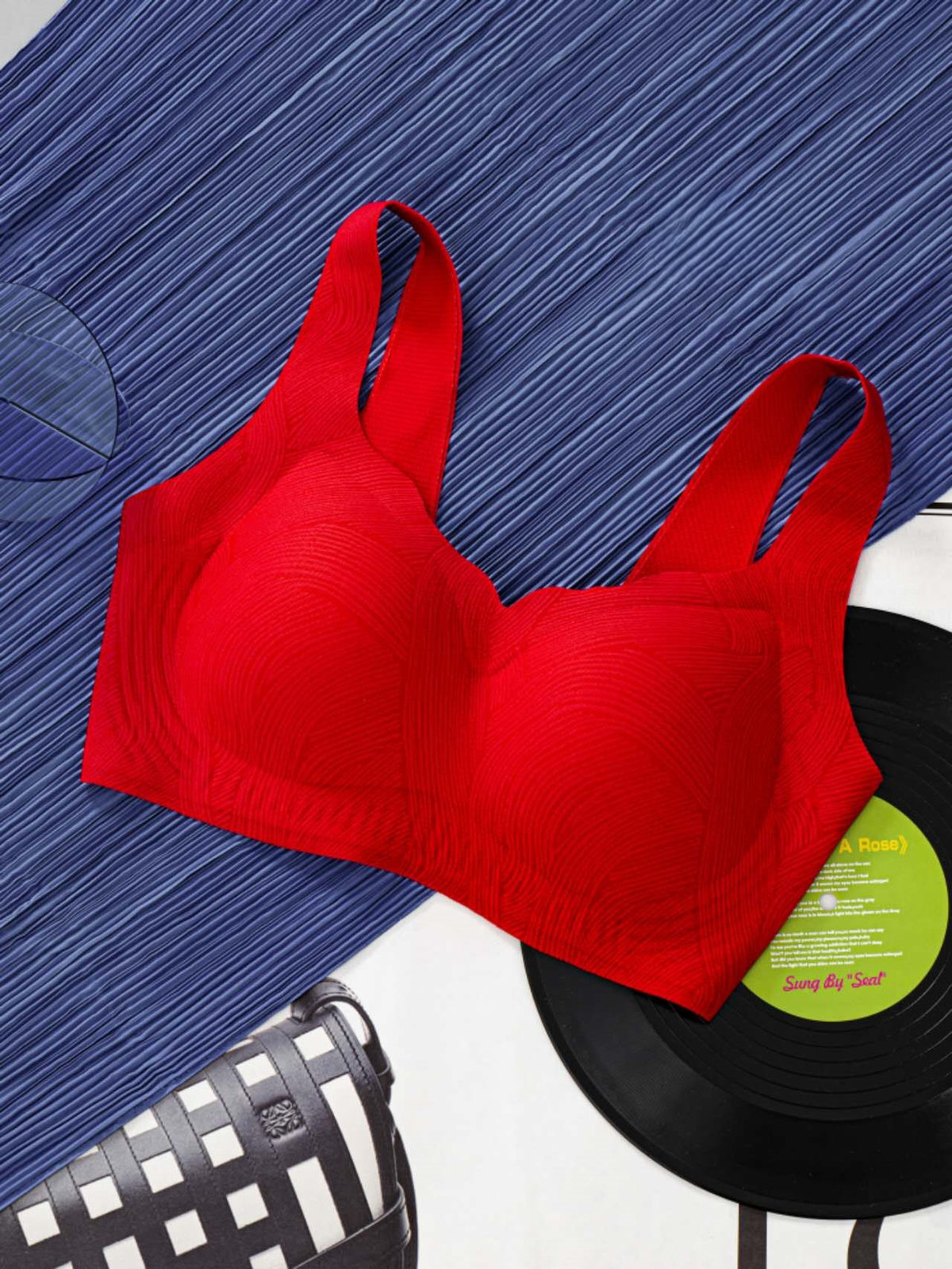 Detail view of wireless seamless contour bra showing weightless full coverage cups