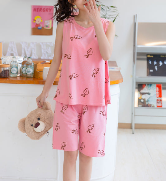 Cute Sleeveless Carrot Print Pajama Shorts #72321