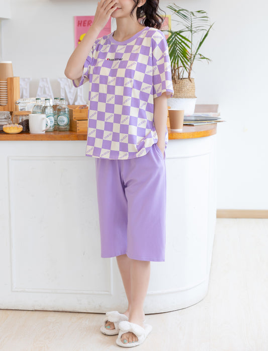 Loose Fit Checkered Knee Length Pajamas #72322