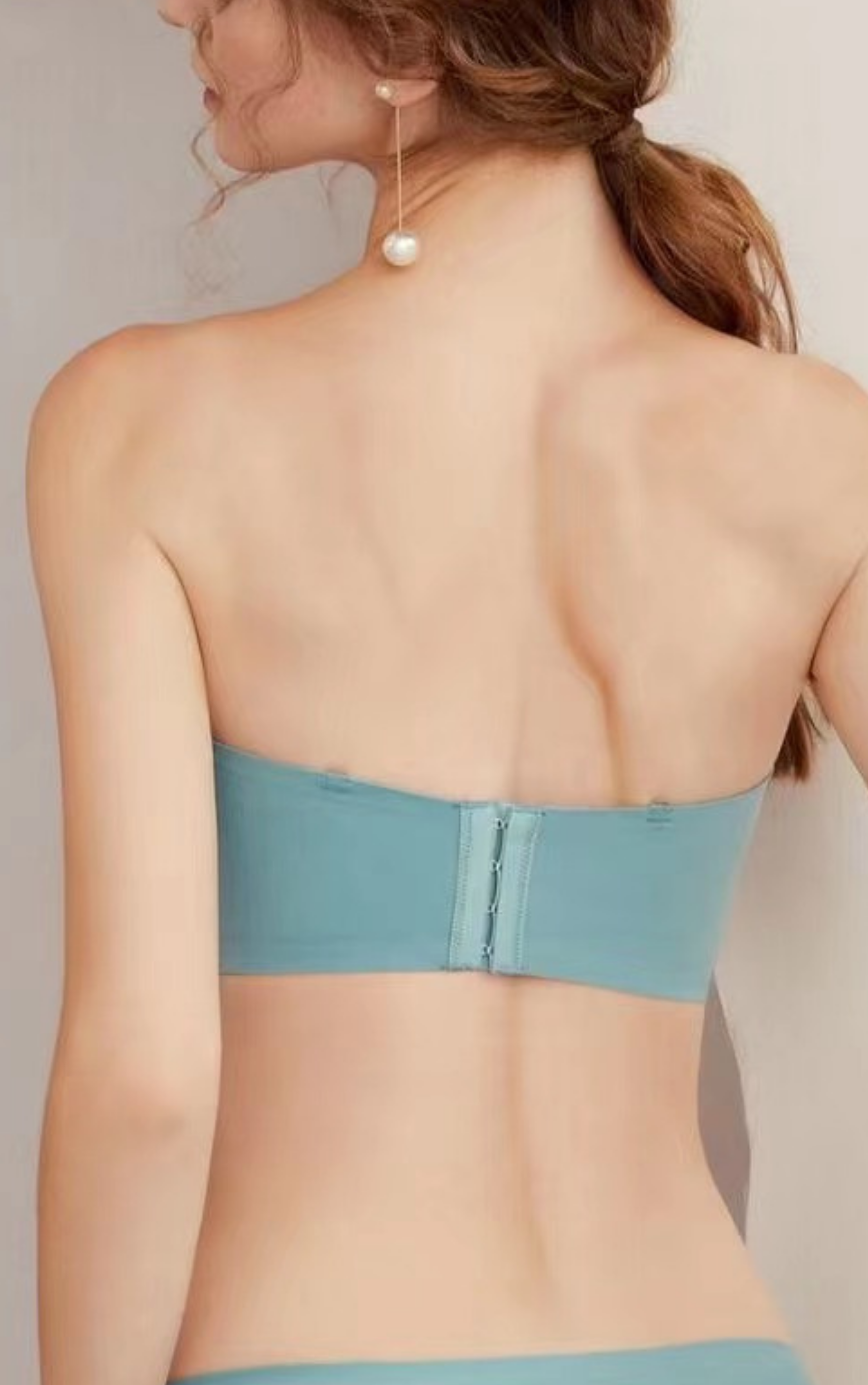 Front view of black strapless multiway contour bra with full coverage wireless support